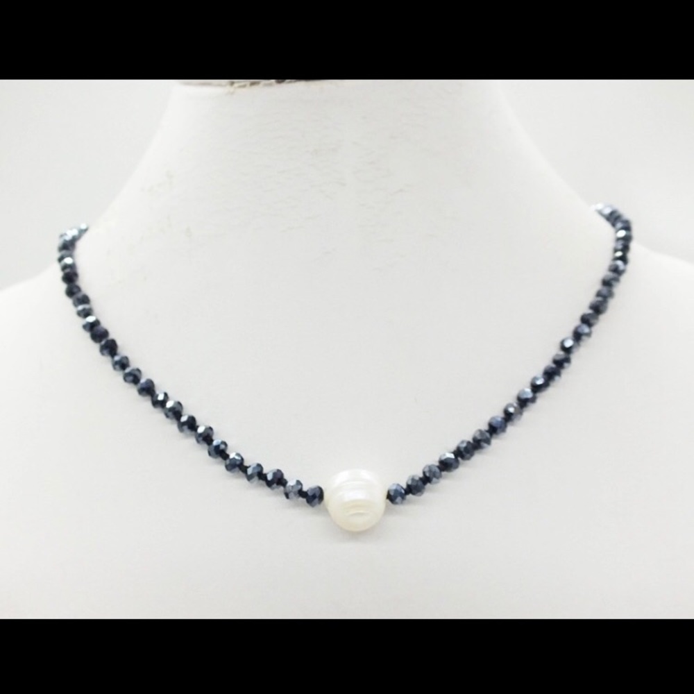 Bridesmaid pearl and crystal necklace